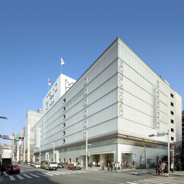 銀座の歴史を知る老舗の百貨店 ホテル公式 アゴーラ 東京銀座